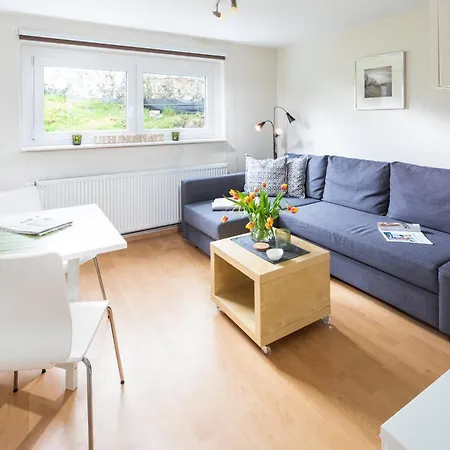 Apartment Coordes 06 *